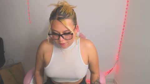 Val online show from February 11, 2026, 12:26 am