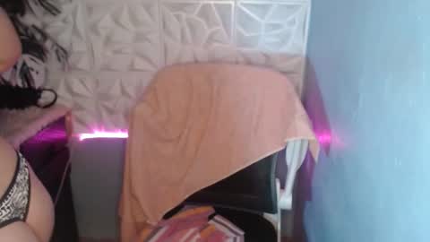 Snapshot of arthemist11 chatting on October 9, 2025, 9:02 pm monica online show from October 9, 2025, 9:02 pm