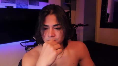 Snapshot of arthur_hunter chatting on June 16, 2026, 10:34 pm I AM HERE online show from June 16, 2026, 10:34 pm