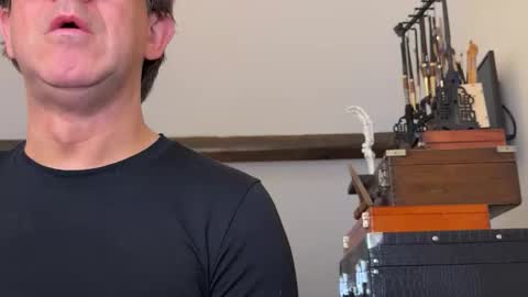 artisterotic online show from March 29, 2026, 8:47 am