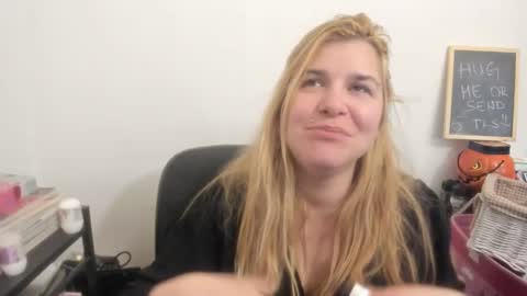 MIA online show from March 19, 2026, 8:57 pm