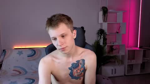 Archie online show from October 12, 2025, 11:48 pm