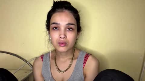 Snapshot of arvillahamner chatting on February 16, 2026, 6:04 pm Amina online show from February 16, 2026, 6:04 pm