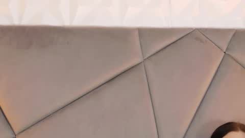 Aryana online show from February 18, 2026, 6:42 am