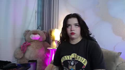 Snapshot of arybutty chatting on February 19, 2026, 6:59 pm Ary online show from February 19, 2026, 6:59 pm