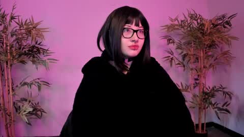 Asami  online show from September 27, 2025, 1:27 pm