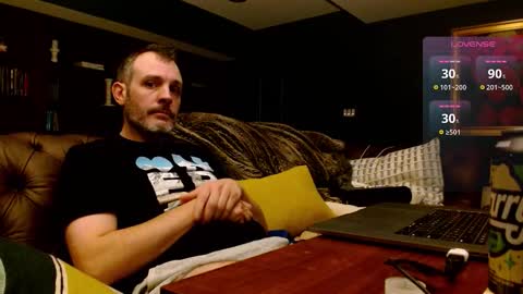 aschke online show from November 6, 2025, 7:04 pm