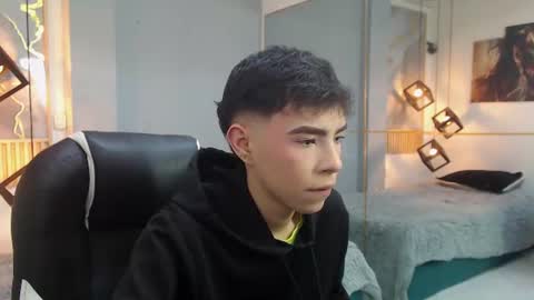 ash_kai online show from July 5, 2026, 8:16 pm