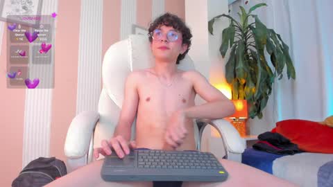 Snapshot of ash_ricci chatting on December 28, 2024, 10:13 pm ash online show from December 28, 2024, 10:13 pm