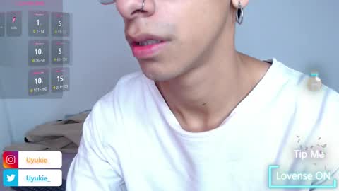 Ash online show from December 20, 2025, 2:02 pm