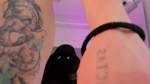 ash_valentine online show from February 7, 2026, 7:50 pm