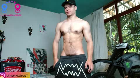 ash_wingrant online show from March 26, 2026, 12:11 pm