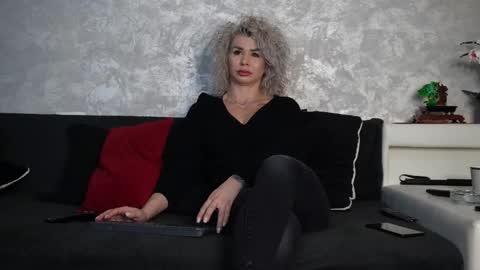 Asha online show from February 18, 2026, 9:05 am