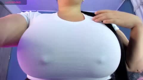 ashanty_vera01 online show from December 15, 2025, 5:34 am