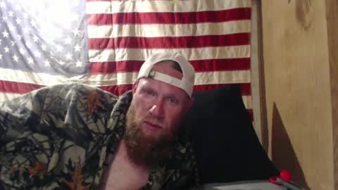 Whiskeygrl online show from June 17, 2026, 5:21 am