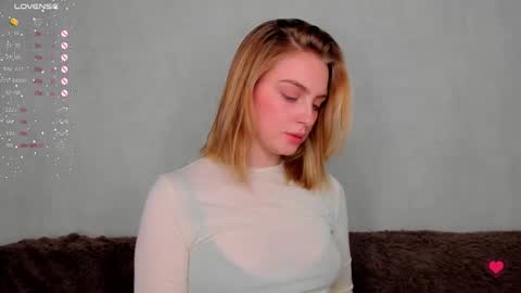 your pretty Ashley online show from October 29, 2025, 4:20 pm