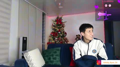 Ashley And Ryan  online show from November 19, 2025, 10:43 pm