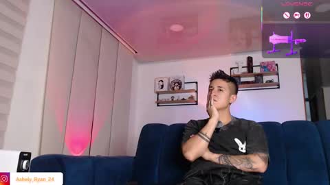 Snapshot of ashely_ryan24 chatting on February 12, 2026, 11:22 pm Ashley And Ryan online show from February 12, 2026, 11:22 pm