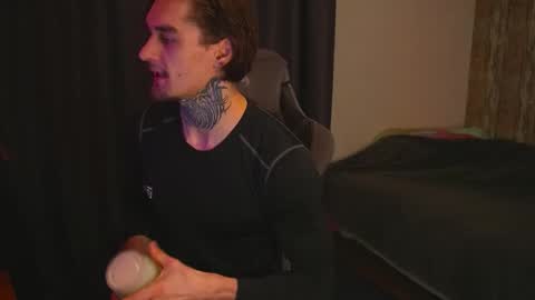 Jerk Machine online show from December 18, 2025, 3:45 am