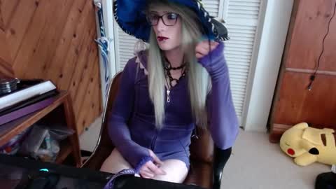 Ashley Scarlett online show from February 25, 2026, 8:29 pm