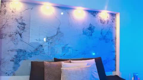 Asley Bennet online show from January 6, 2026, 4:05 am