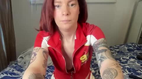 Snapshot of ashleebby818 chatting on June 1, 2026, 7:04 pm Ashlee online show from June 1, 2026, 7:04 pm