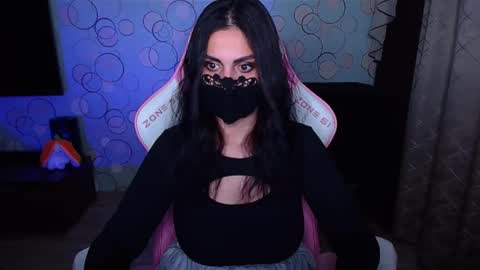   Yasmina   online show from October 9, 2025, 4:10 am