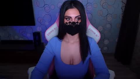   Yasmina   online show from June 3, 2026, 4:37 am