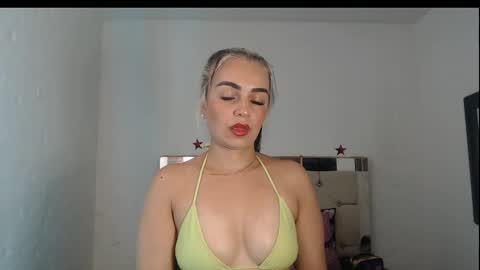 ashley__tylor online show from January 15, 2025, 3:11 am