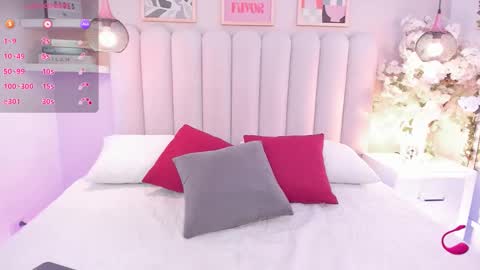 Ashley online show from October 25, 2025, 5:04 am