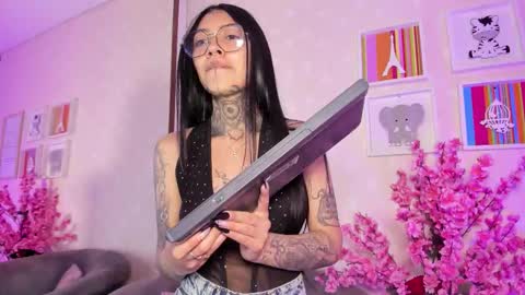 ashley_blum_ online show from March 20, 2026, 1:05 pm