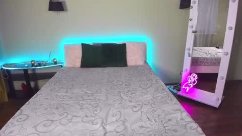 Alina online show from February 6, 2025, 7:24 am