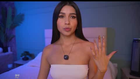 Jessie 40off soy jessie1 online show from January 12, 2026, 3:17 pm