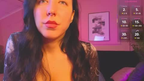 Ashley online show from November 29, 2025, 9:07 pm