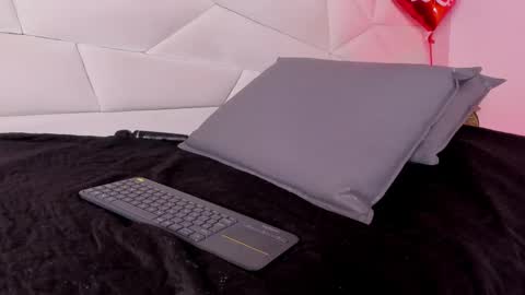 Snapshot of ashley_miller26 chatting on February 14, 2025, 5:46 pm ashley_miller26 online show from February 14, 2025, 5:46 pm