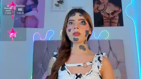 Snapshot of ashley_piinkk chatting on October 19, 2025, 10:38 am Ashley online show from October 19, 2025, 10:38 am