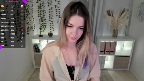Snapshot of ashley_swan chatting on February 1, 2025, 10:34 pm Ashley next stream on Sunday online show from February 1, 2025, 10:34 pm