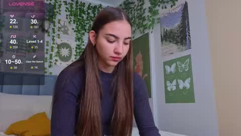 Ashle online show from November 7, 2025, 4:12 am