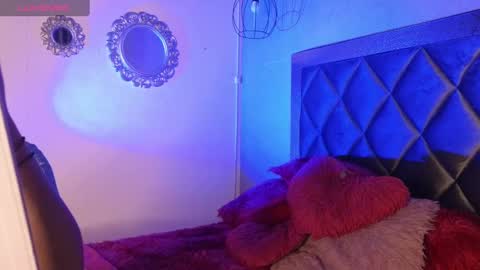 CAMILA online show from September 28, 2025, 10:53 am