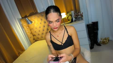 ashleyfuckinghash online show from November 10, 2025, 4:00 am