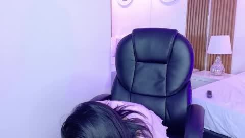 Snapshot of ashleyginger_ chatting on October 30, 2025, 4:52 pm Ashley online show from October 30, 2025, 4:52 pm