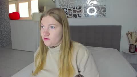 AshleyJonse online show from January 12, 2026, 6:29 am