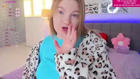 Snapshot of ashleyjonse chatting on February 3, 2026, 6:22 am AshleyJonse online show from February 3, 2026, 6:22 am