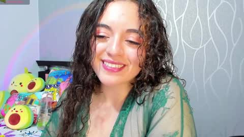 Snapshot of ashleykiim_ chatting on January 19, 2025, 11:21 pm .. Ashley .. online show from January 19, 2025, 11:21 pm