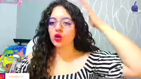 Snapshot of ashleykiim_ chatting on September 9, 2025, 12:10 am .. Ashley .. online show from September 9, 2025, 12:10 am