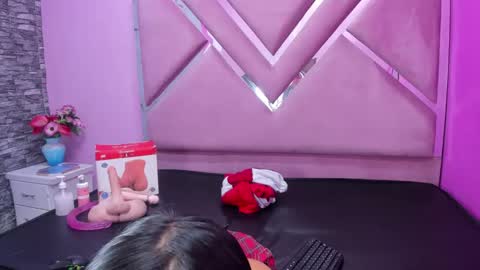 Snapshot of ashleyprescott chatting on September 23, 2025, 2:09 pm AshleyPrescott online show from September 23, 2025, 2:09 pm