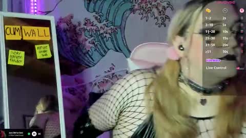 AshleyQT online show from October 14, 2025, 10:16 am