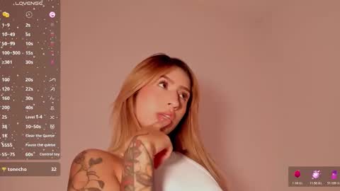 Snapshot of ashleyroys_111 chatting on November 11, 2025, 3:45 pm dahiana online show from November 11, 2025, 3:45 pm