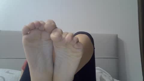 Ashley online show from November 26, 2025, 6:03 am