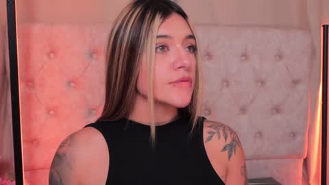 Snapshot of ashleyvalirya chatting on January 31, 2025, 10:10 am Ashley Lauren online show from January 31, 2025, 10:10 am